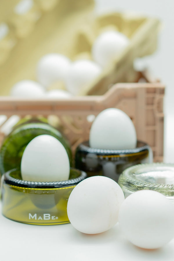 Eierbecher - UPCYCLING aus Weinflaschen - nachhaltige Frühstückstisch