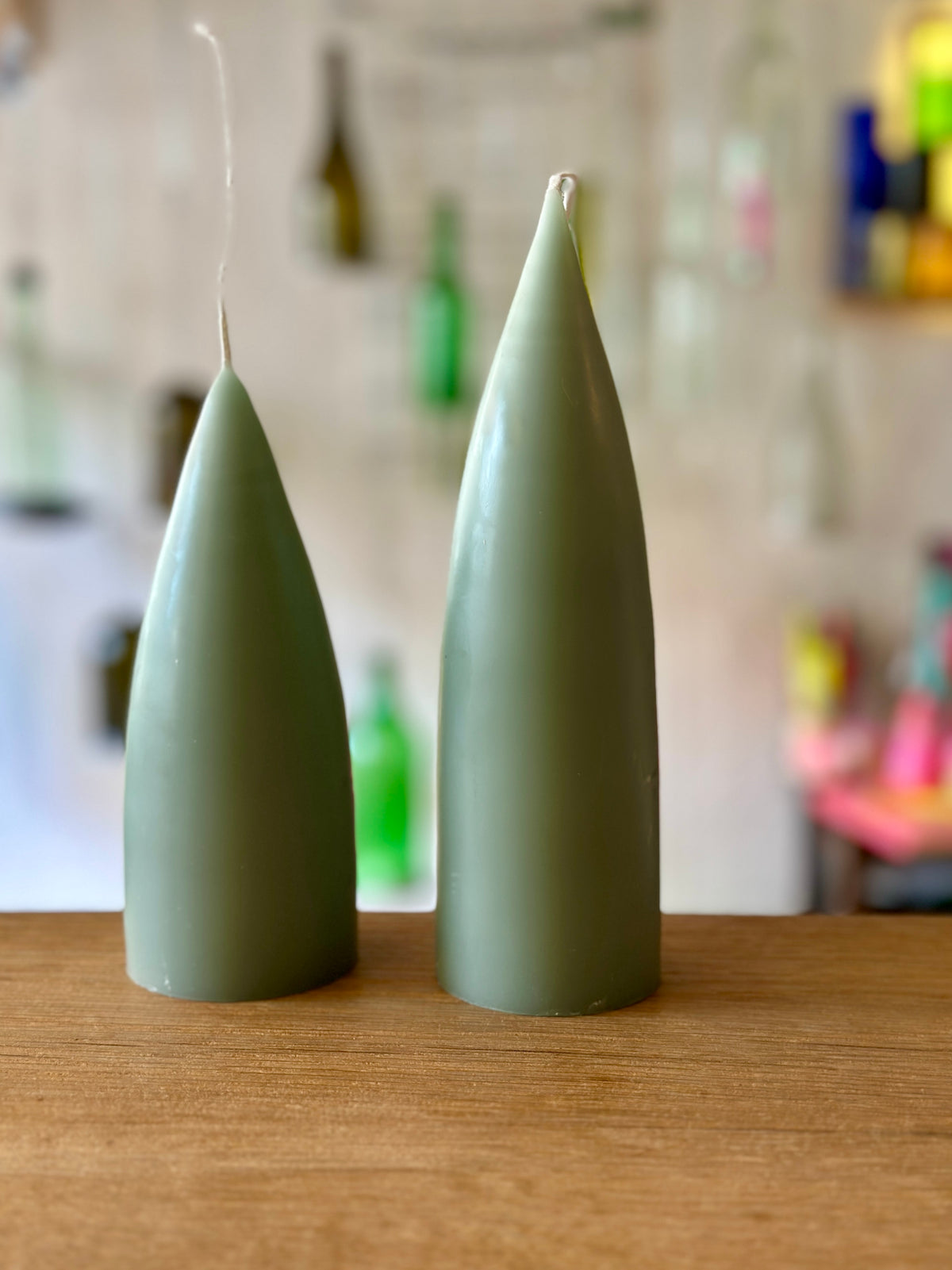 Dänische Kerze Kegelform - durchgefärbt 💙🟢 handgetaucht von Kunstindustrien