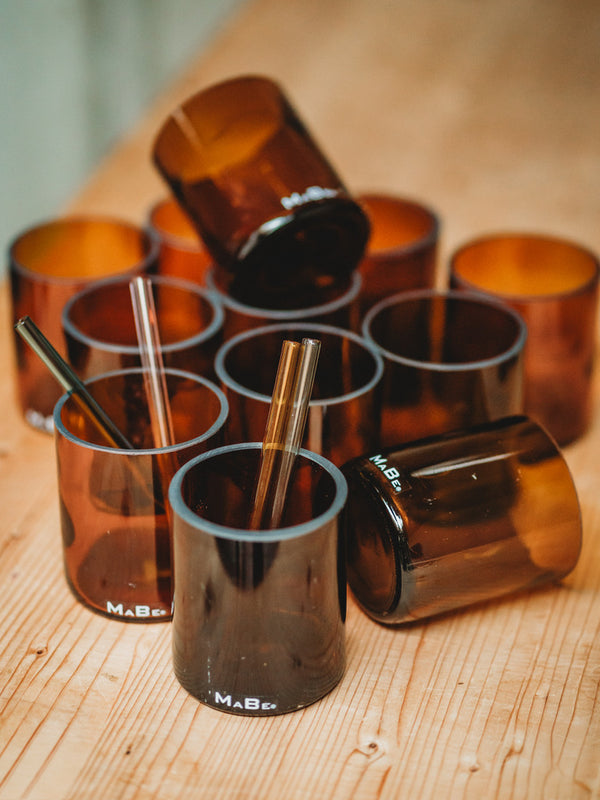 UNIKAT Trinkglas wunderschönes braun - orange aus der echt alten Weinflasche