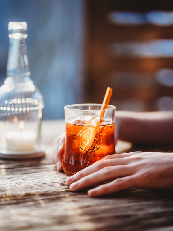 Das NEUE APEROL Windlicht 🧡 tolle Struktur am Flaschenhals 🍊 neu & leergetrunken für all deine Mädels