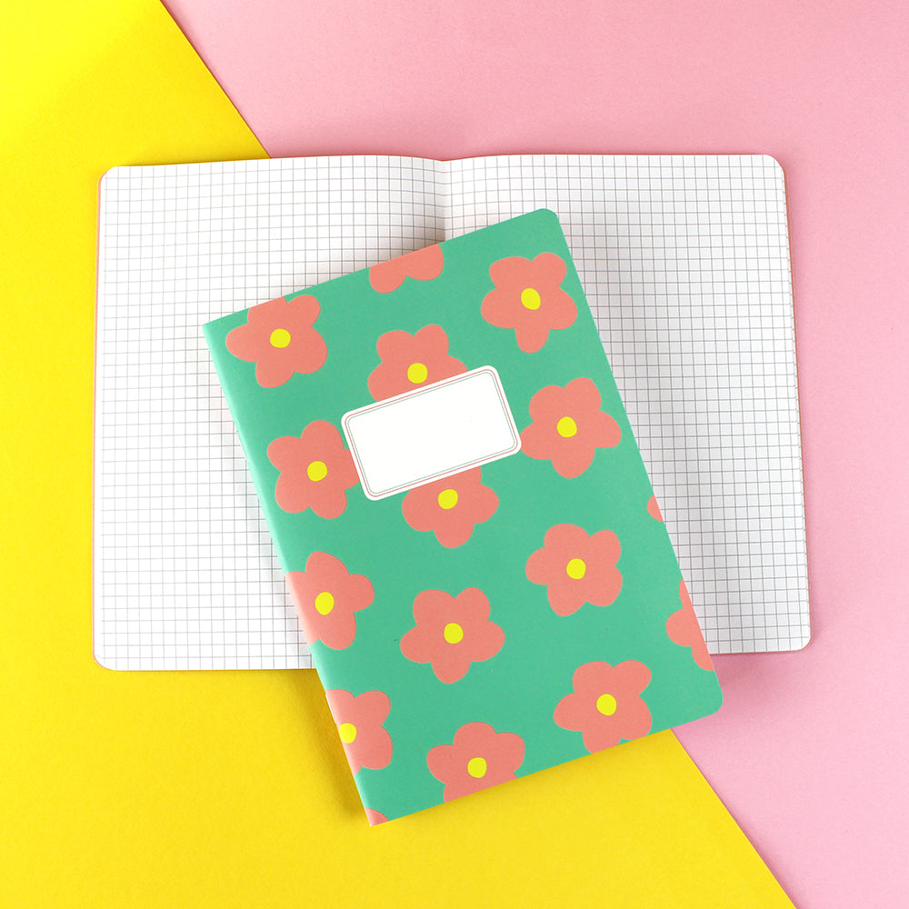 Fröhliches Heft 🌸 mit Blumen in mint - rose - gelb