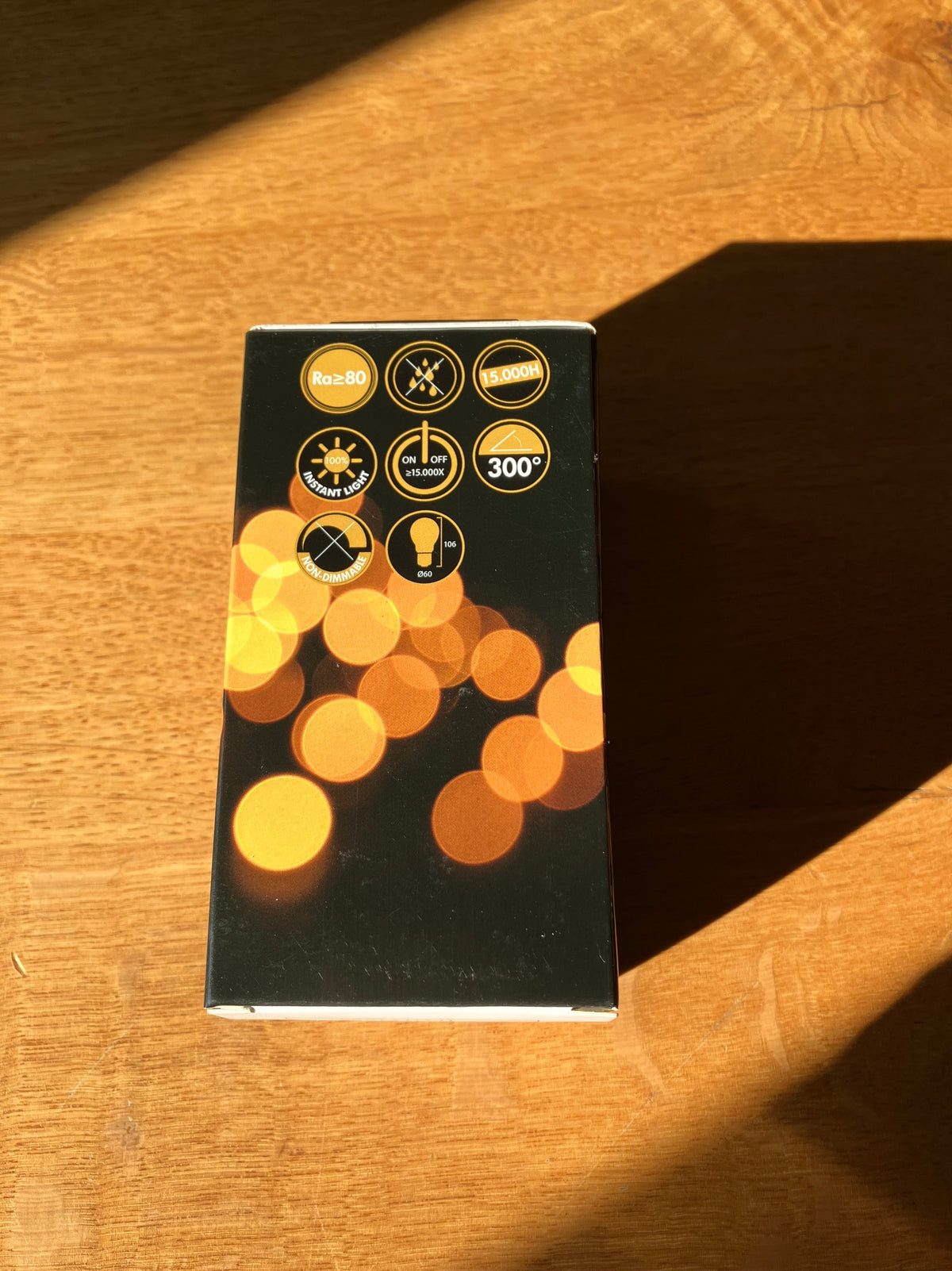 AUSVERKAUF - Leuchtmittel LED Spiralfilament E27 Kugelform