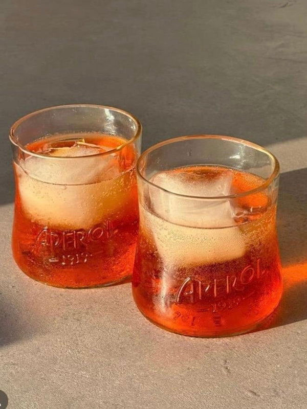 NUR NOCH WENIGE VORRÄTIG - APEROL HAT EINE NEUE FLASCHE - OHNE DEN SCHRIFTZUG 😳 Aperol Glas - witzig & nachhaltig  Upcycling der 1l Flasche