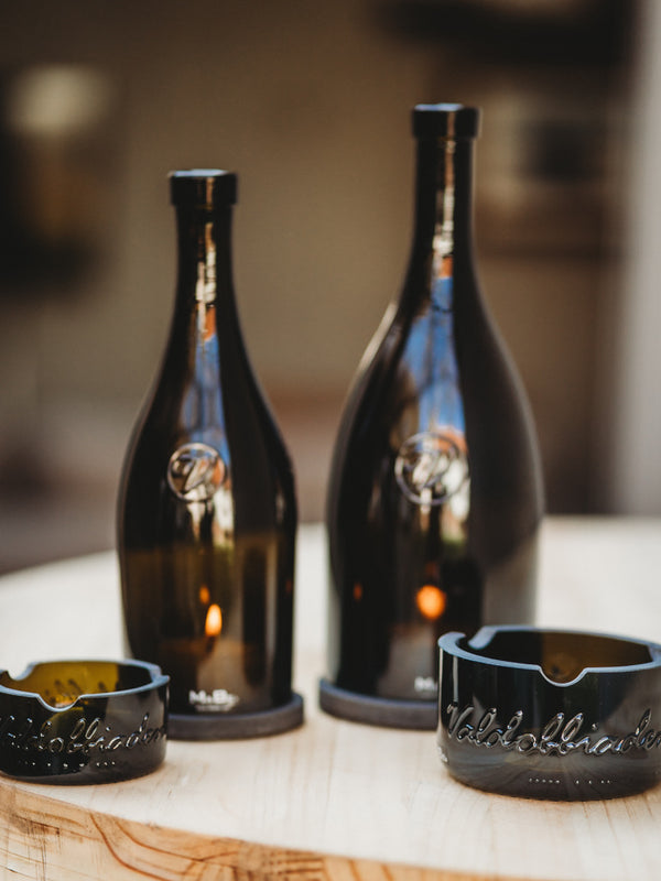 Magnum in edel & leuchtend - Magnum Sektflasche mit dem V