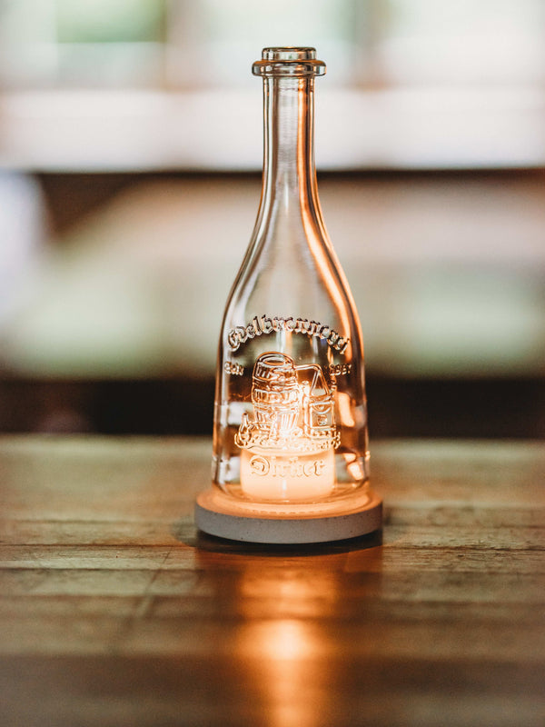 Edel & witzig ✨ Windlicht aus der kleinen Dirker Flasche
