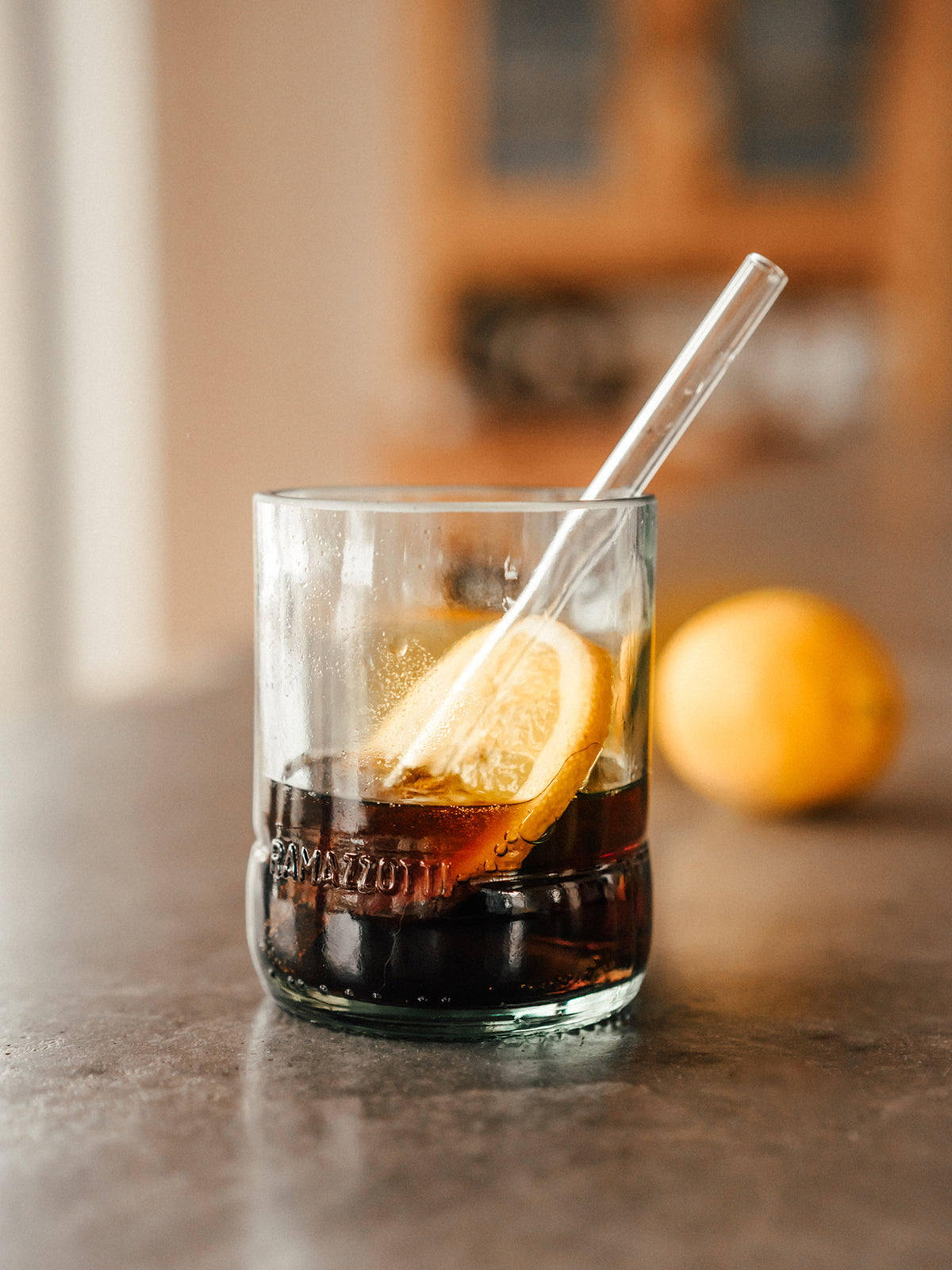 Digestif Glas - cooles Upcycling aus der leergetrunkenen Kräuter Flasche