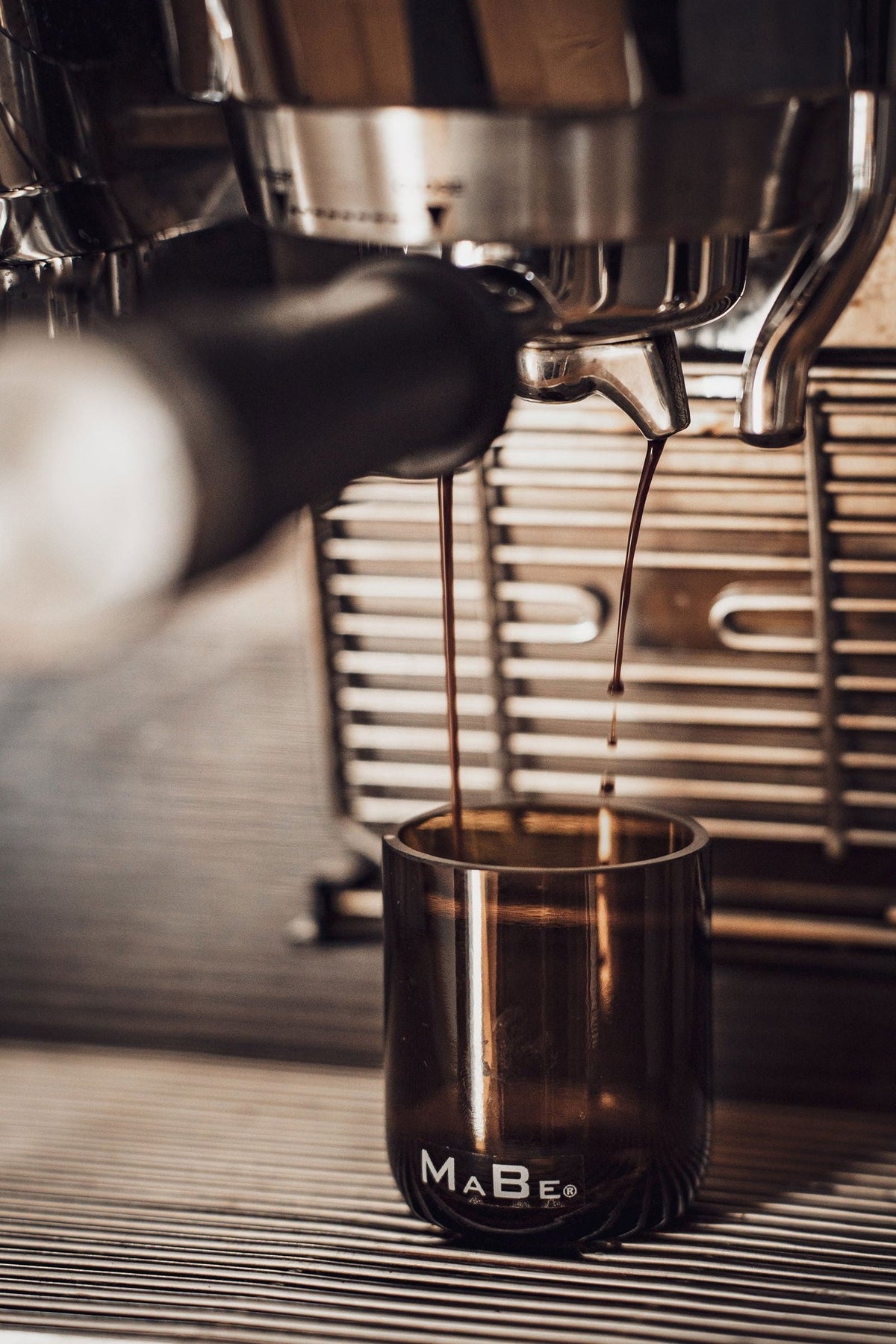 Espresso Glas in braun - witzige & nachhaltige Geschenkidee - MaBe®