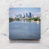 Frankfurt -Skyline vom Main aus -  Fotoquadrat von KILA (Kopie) - MaBe®