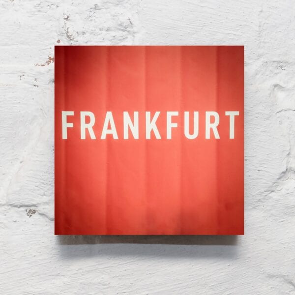 Frankfurt -Skyline vom Main aus -  Fotoquadrat von KILA (Kopie) - MaBe®