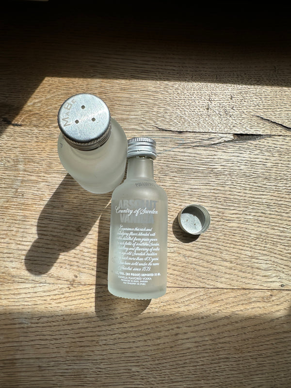 THE Brand ✨ Salzstreuer aus Spirituosen Minis ✨ witzig ✨ Talk About für jeden Tisch