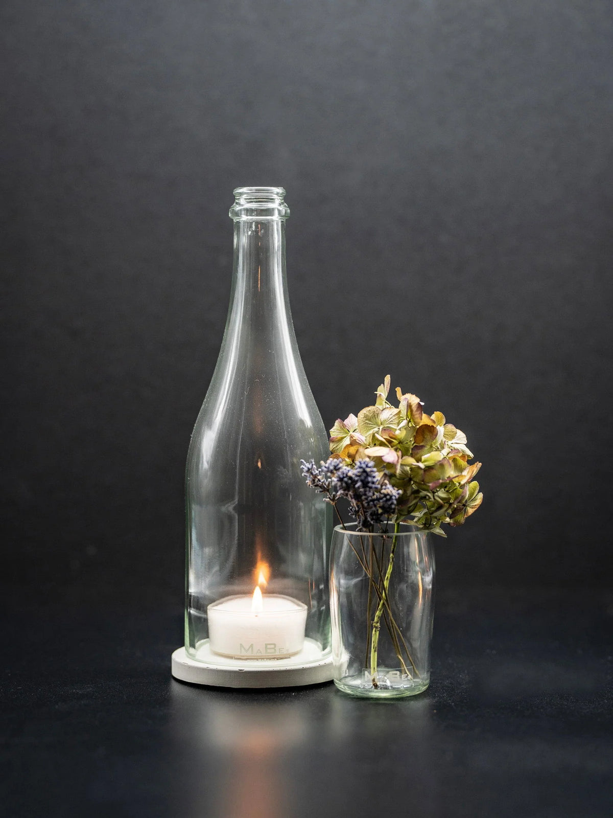 Kleine Vase aus der Piccolo Sekt Flasche - echt grün & ecofriendly