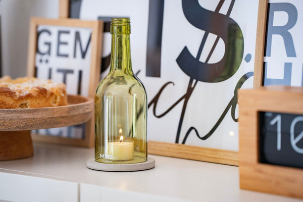 Kleines, nachhaltiges Windlicht mit leicht getöntem Glas - MaBe®