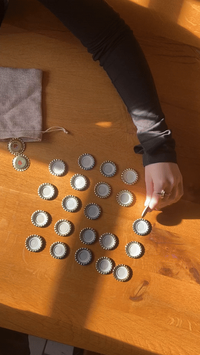 Kronkorken - 😀 Gedächtnis Spiel - witziges Mitbringsel - für sie und ihn