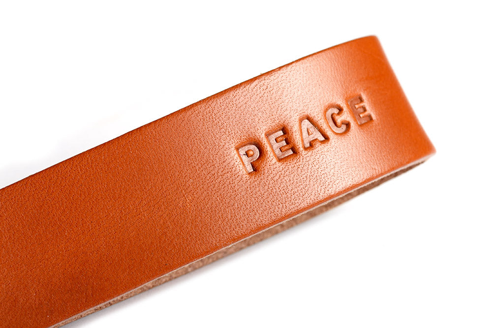 Lederschlüsselband cognac PEACE ✌️ - notthegirl
