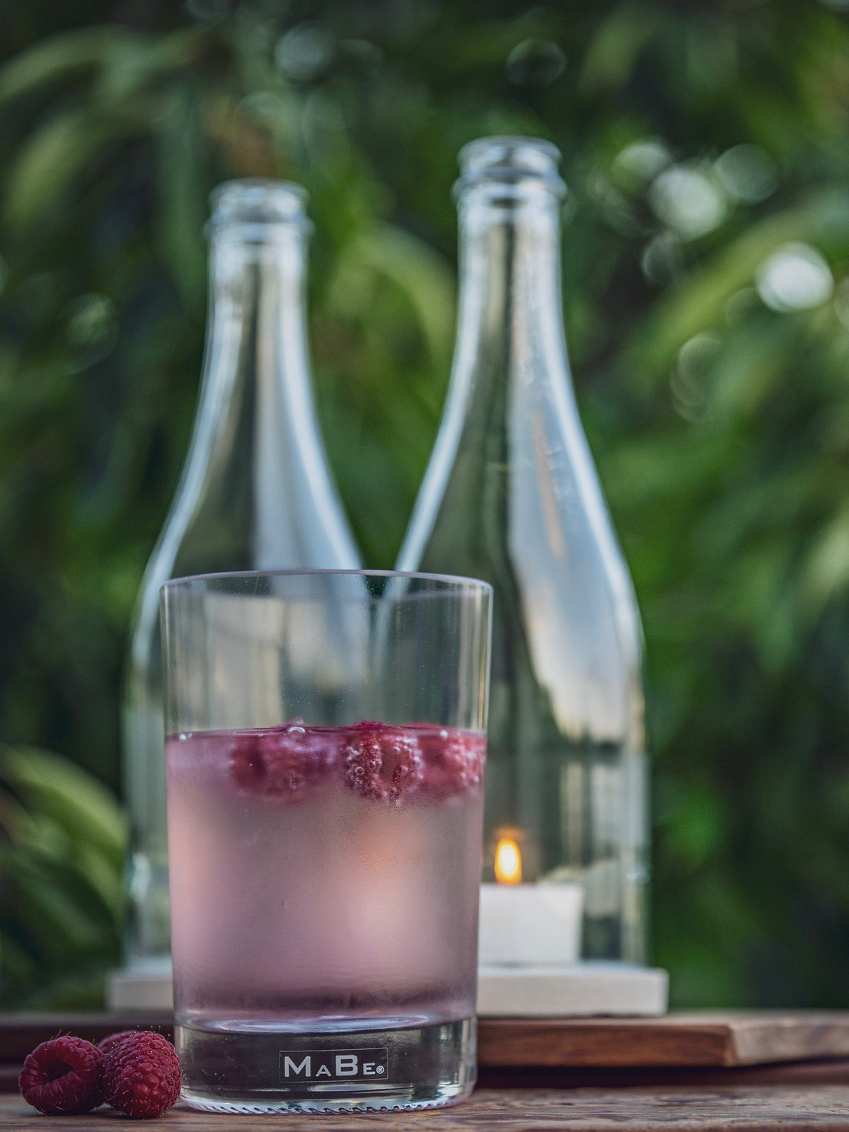 4er Set Longdrink Glas mit schwerem Boden - trinkt mit Stil aus der Whisky Flasche - - MaBe®