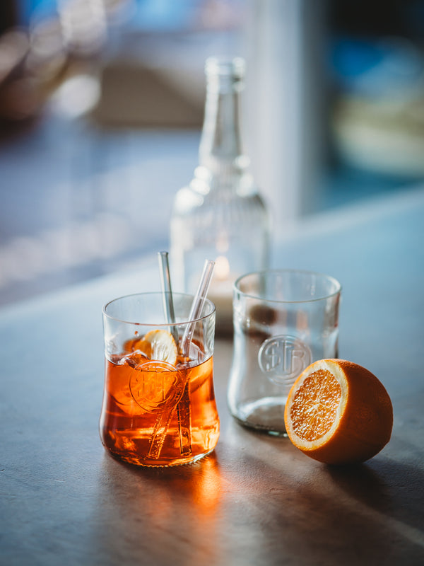 COMING SOON 🔜 das neue APEROL Glas 🧡 🍊 aus der Literflasche gefertigt