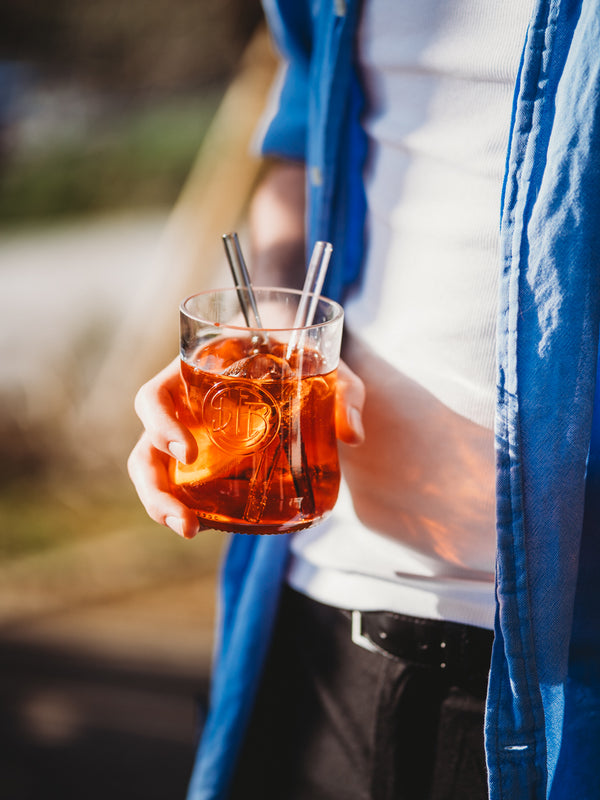COMING SOON 🔜 das neue APEROL Glas 🧡 🍊 aus der Literflasche gefertigt