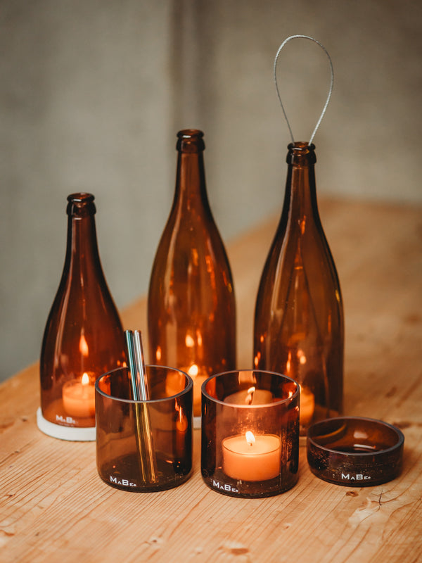 Windlicht zum Hängen aus alten Apfelwein- und Apfelsaft Flaschen aus dem Odenwald
