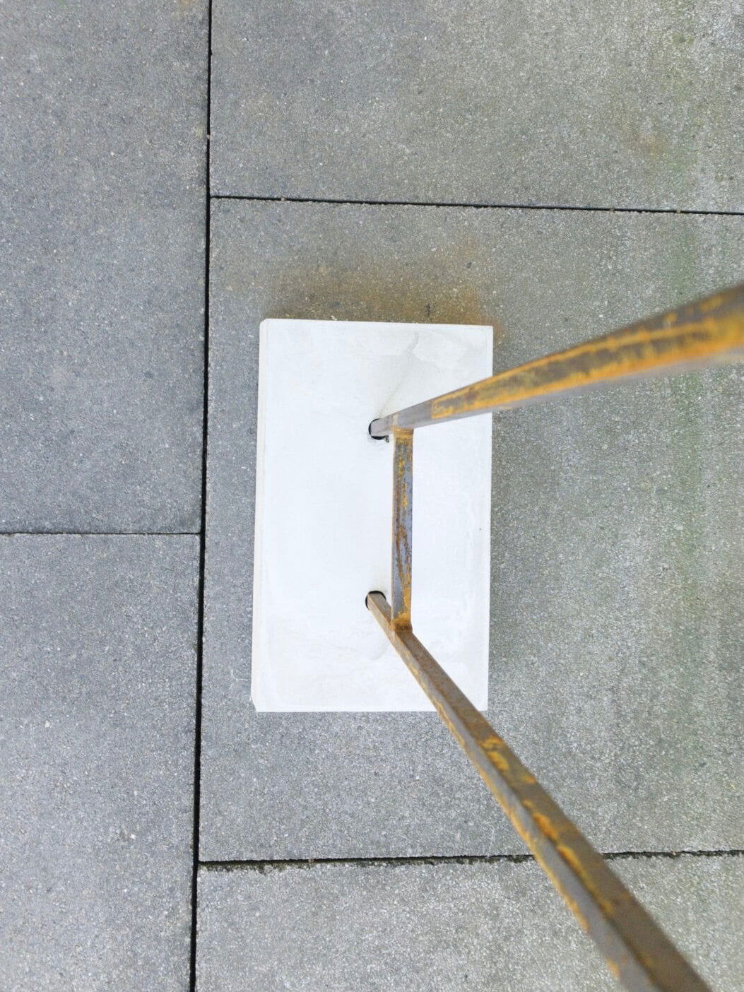 Metall Stele Modell Metall - MaBe®