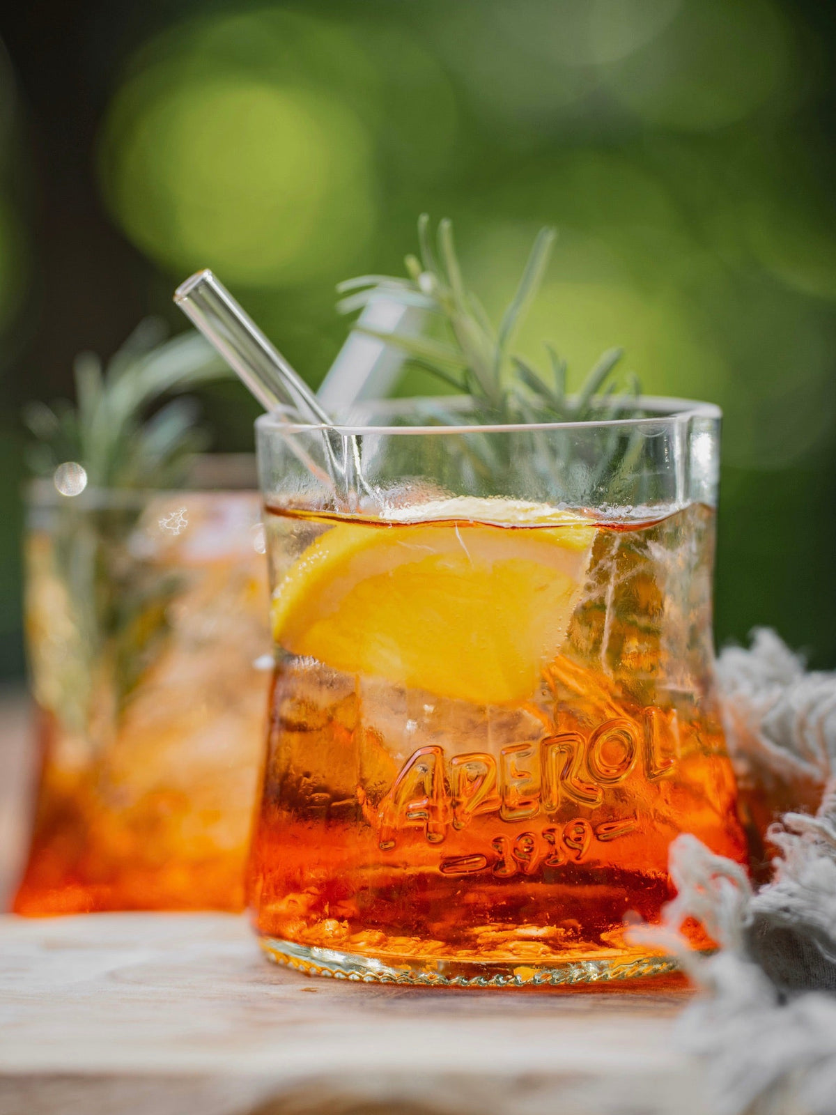 Aperol Glas - das Original - Upcycling aus der leergetrunkenen 1l Aperitivo Flasche - 1 Stück - MaBe®