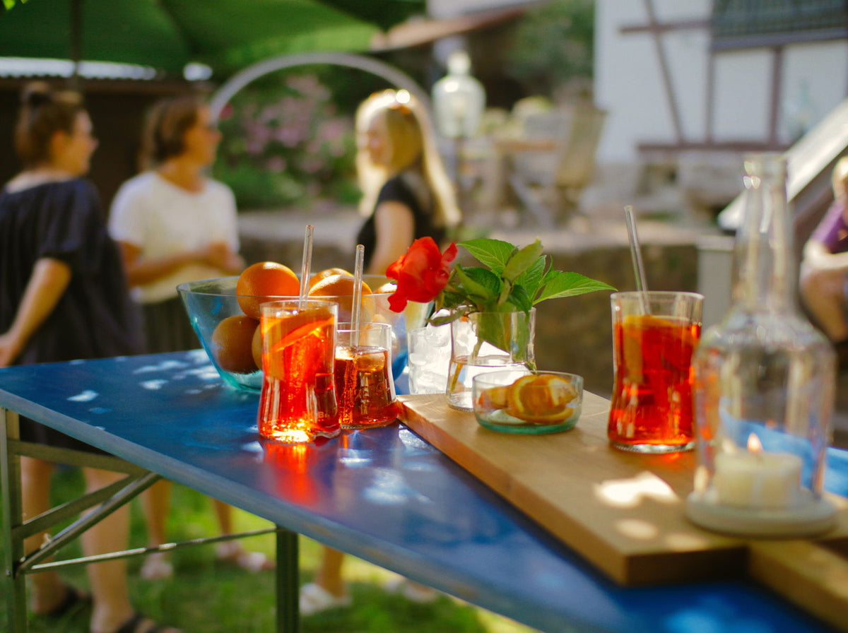 Aperol Glas - das Original - Upcycling aus der leergetrunkenen 1l Aperitivo Flasche - 1 Stück - MaBe®