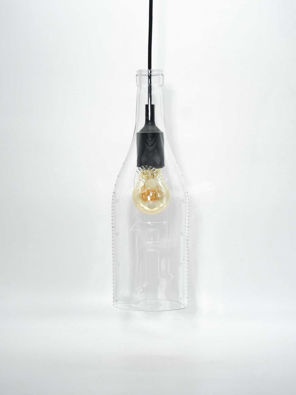 Big Bottle Pendelleuchte aus der 3l Weinbrand Flasche mit Prägung (35cm) - MaBe®