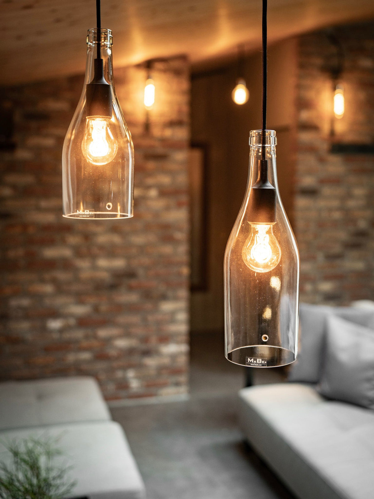 Big Bottle Pendelleuchte 3 l Weinbrand (30cm hoch) - MaBe®