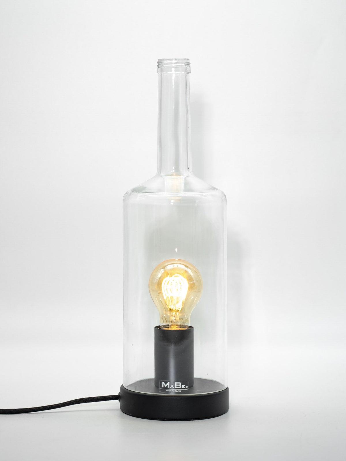 BIG BOTTLE TischLampe 2in1 (35CM) Upcycling aus der 3L Spirituosenflasche - MaBe®