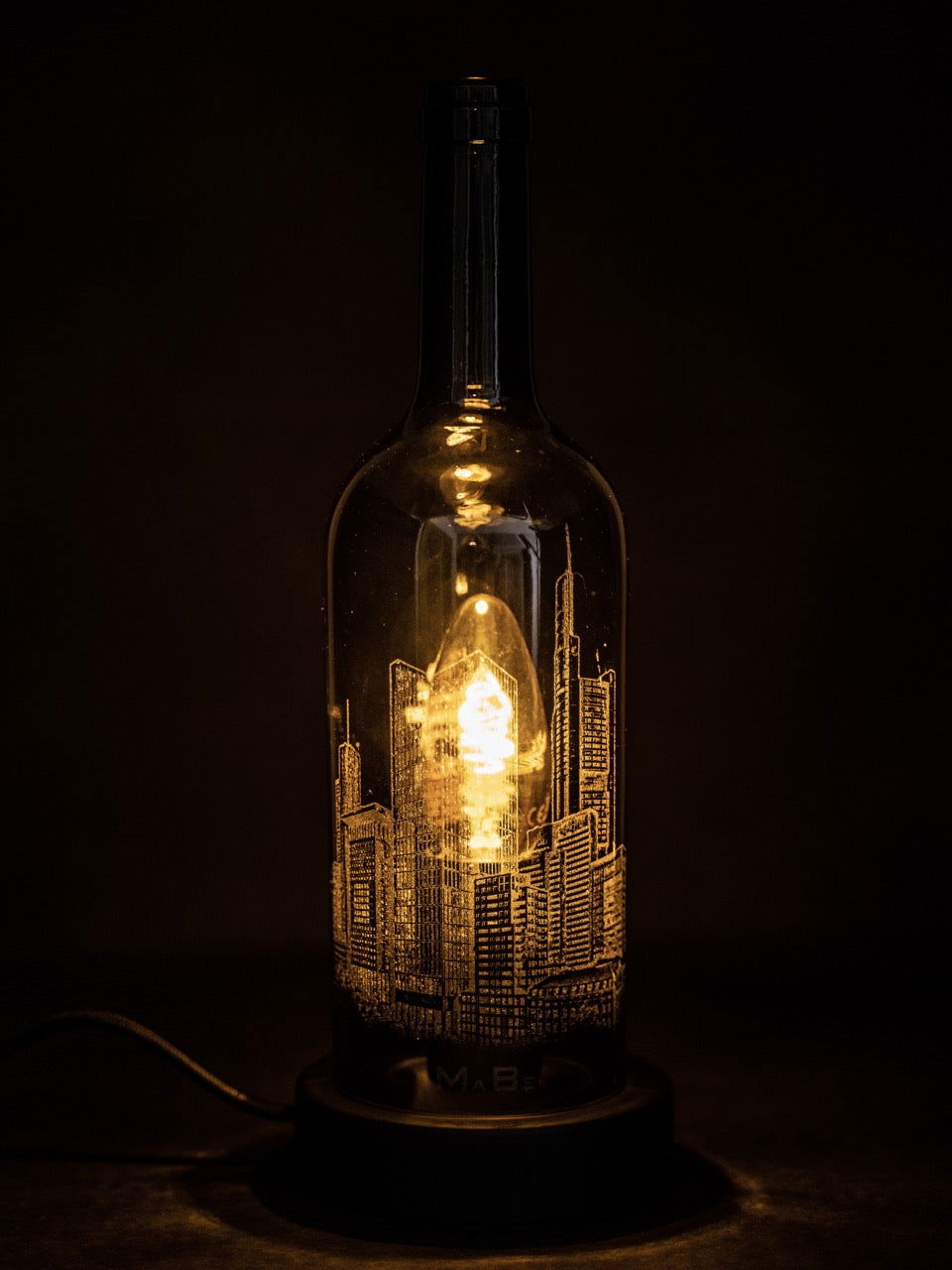 TischLampe Frankfurt am Main Skyline Wein oliv - MaBe®