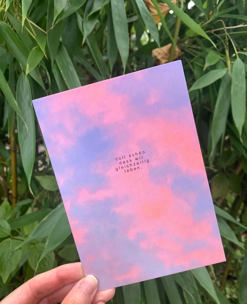 Voll schön .. gleichzeitig leben  - witzige Postkarte von Ute Arnold - hej ibiza
