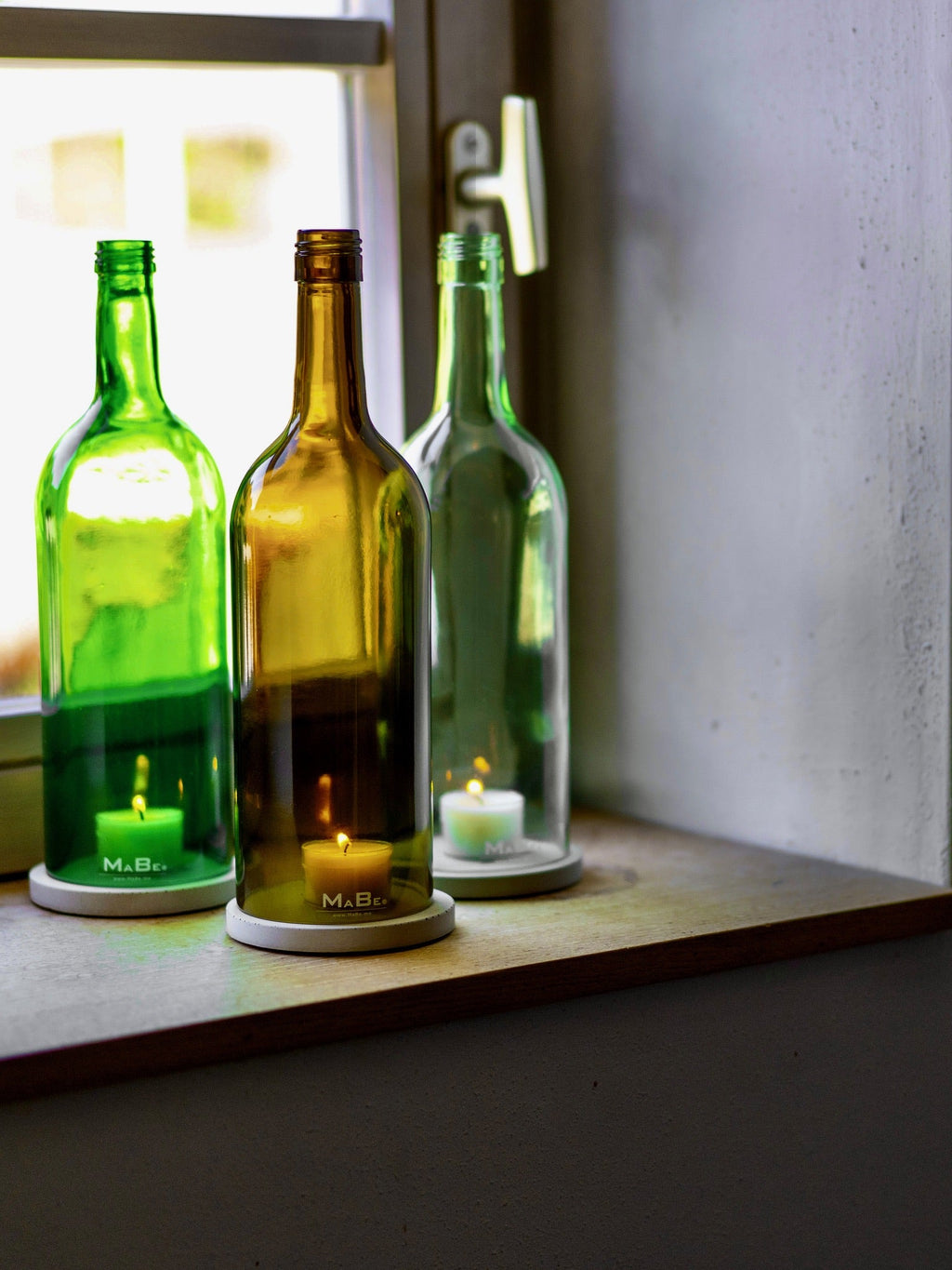 Windlicht 1 l Bordeaux oliv | schwarzer Untersetzer - MaBe®