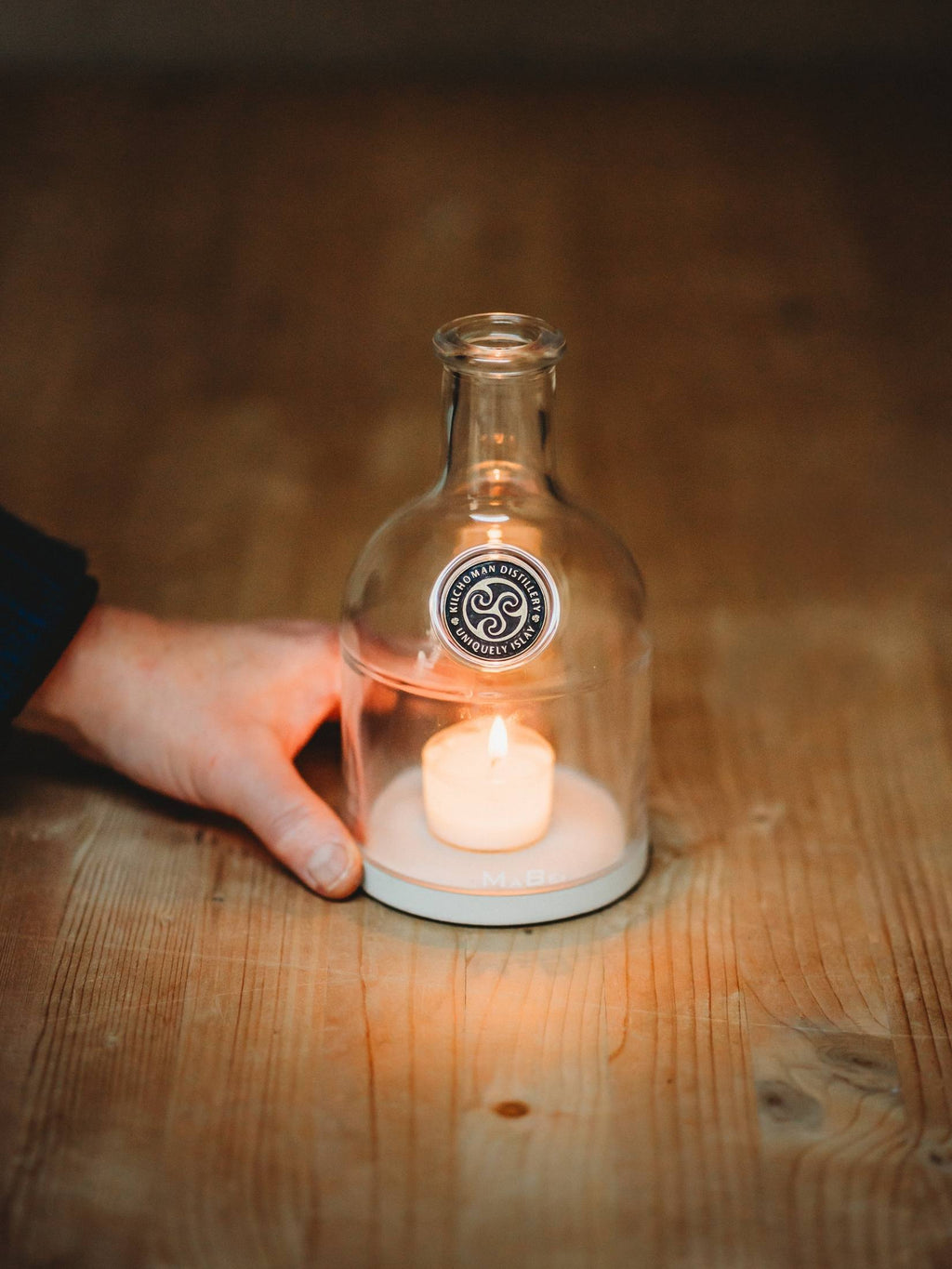 Whisky Licht von der kleinsten Destille der schottischen Insel Islay