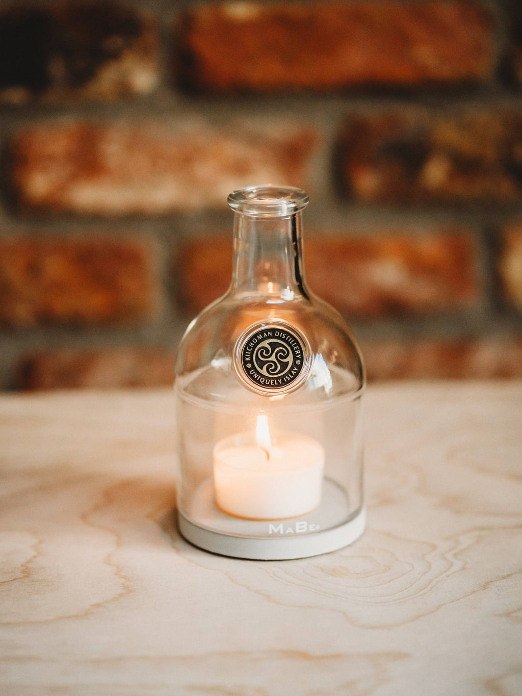 Whisky Licht von der kleinsten Destille der schottischen Insel Islay