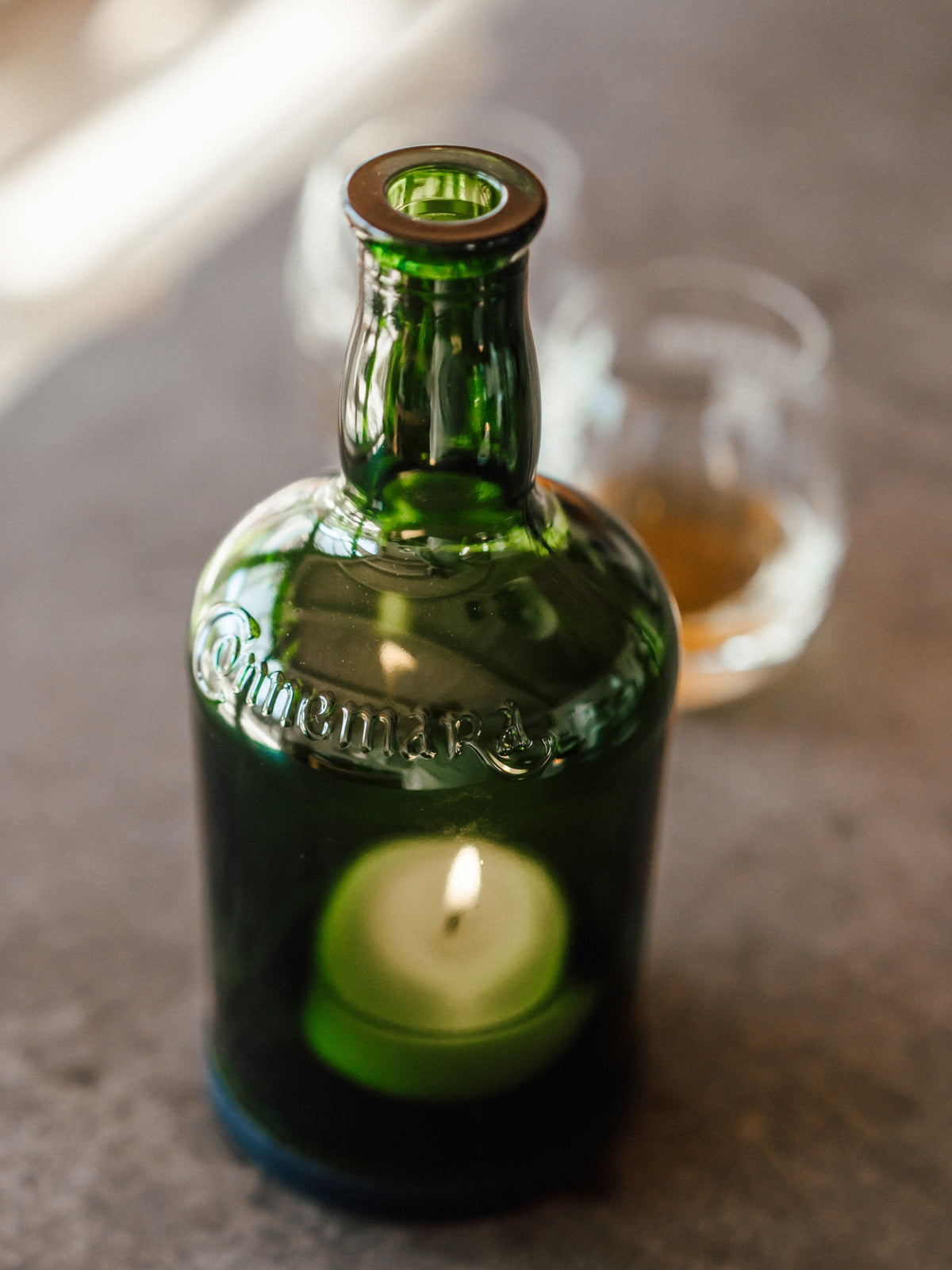 Whisky Windlicht in GRÜN - Das besondere, witzige & nachhaltige Geschenk für alle Whisky Kenner
