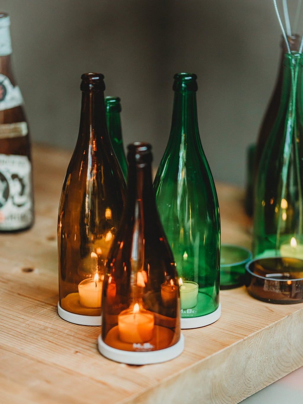 Windlicht  in Grün oder Braun 💚🤎 Mind. 50 Jahre alt - mit Storytelling 🍎