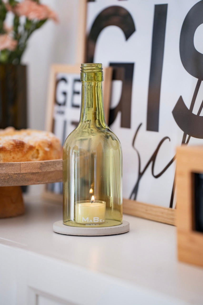 Kleines, nachhaltiges Windlicht mit leicht getöntem Glas - MaBe®
