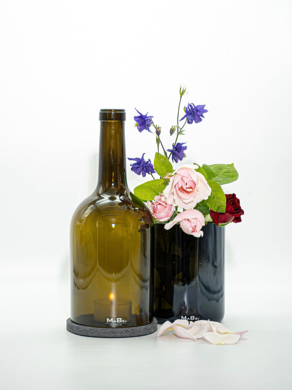 Vase upcycling aus einer 3 l Wein Flasche