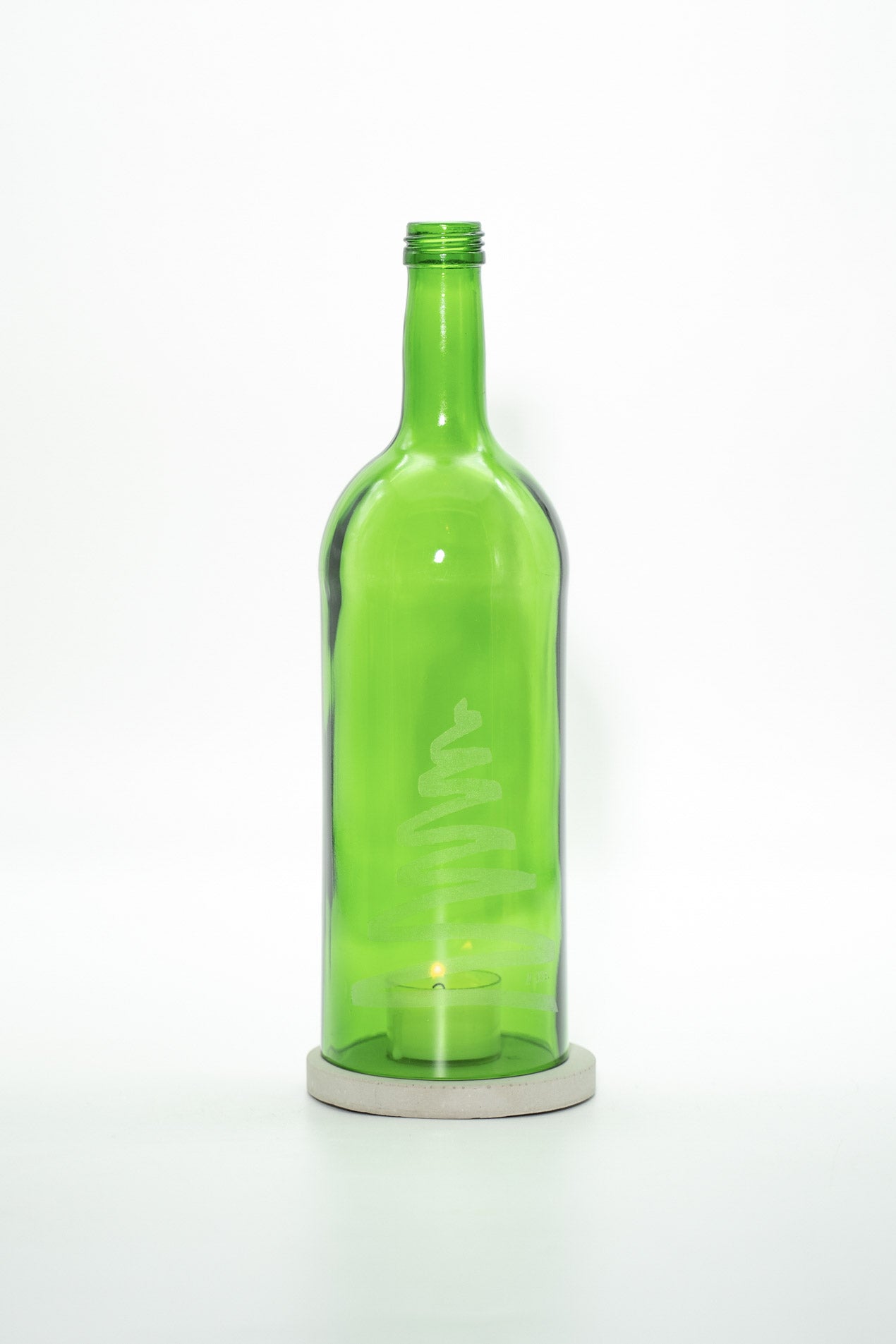 Windlicht Tannenbaum Gravur 1 l Bordeaux grün | schwarzer Untersetzer